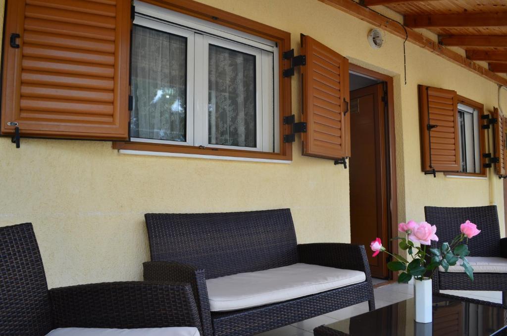 Chrissa Camping Rooms & Bungalows Delfi Camera foto