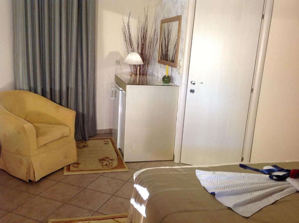 Chrissa Camping Rooms & Bungalows Delfi Camera foto