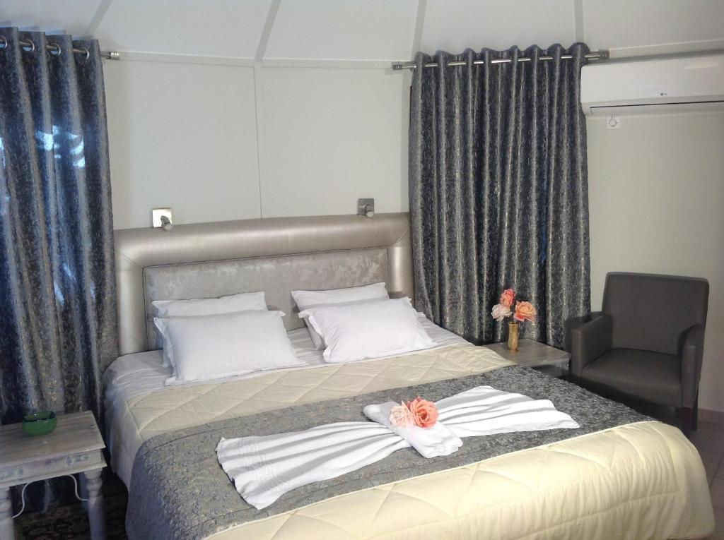 Chrissa Camping Rooms & Bungalows Delfi Camera foto