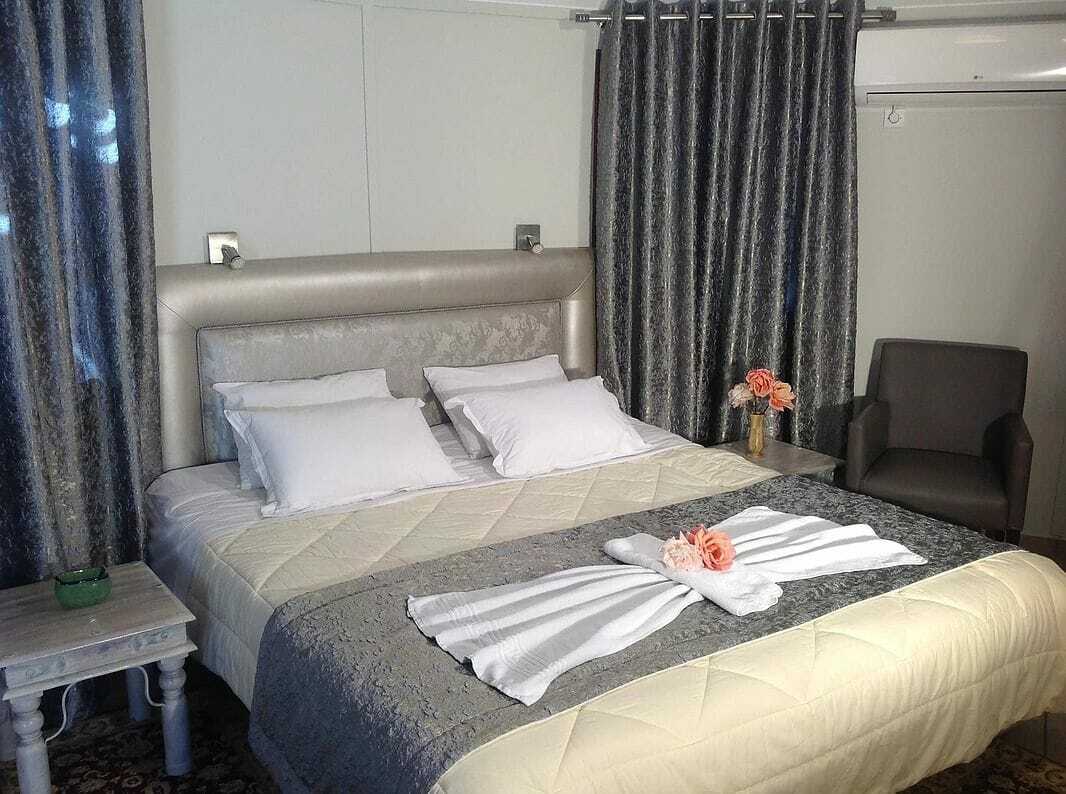 Chrissa Camping Rooms & Bungalows Delfi Esterno foto
